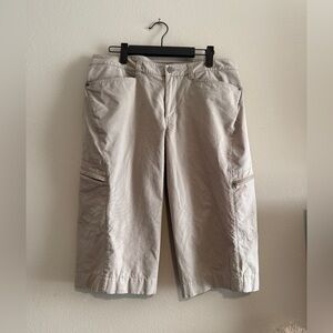 Arc'teryx Tan Hiking Casual Shorts Lightweight sz 10